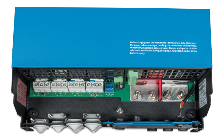 Victron Quattro-Ii 24/5000/120-50/50 Kombinert Batterilader Og Inverter shown in product view image 4