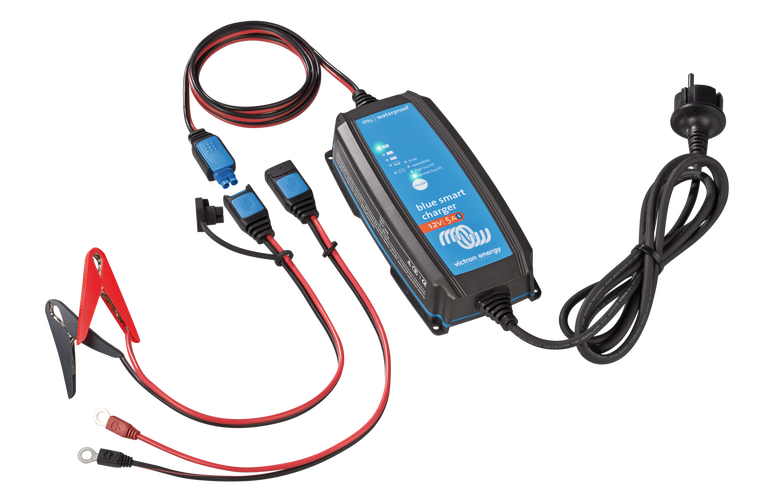 Victron Blue Smart Ip65 Batterilader 12V 5A M/Bluetooth shown in product view image 2