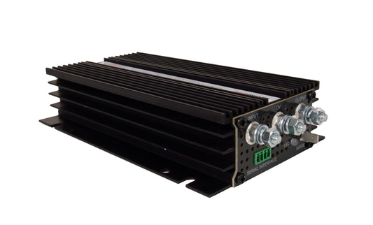 Skanbatt DC-DC-lader (dynamo-hurtiglader) for lading av forbruksbatteriet fra motoren