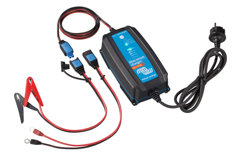 Victron Blue Smart Ip65 Batterilader 12V 10A M/Bluetooth shown in angle view
