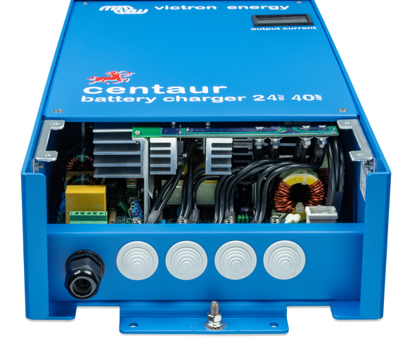 Victron Centaur Batterilader 24V 40A 3-Kanaler shown in detail view