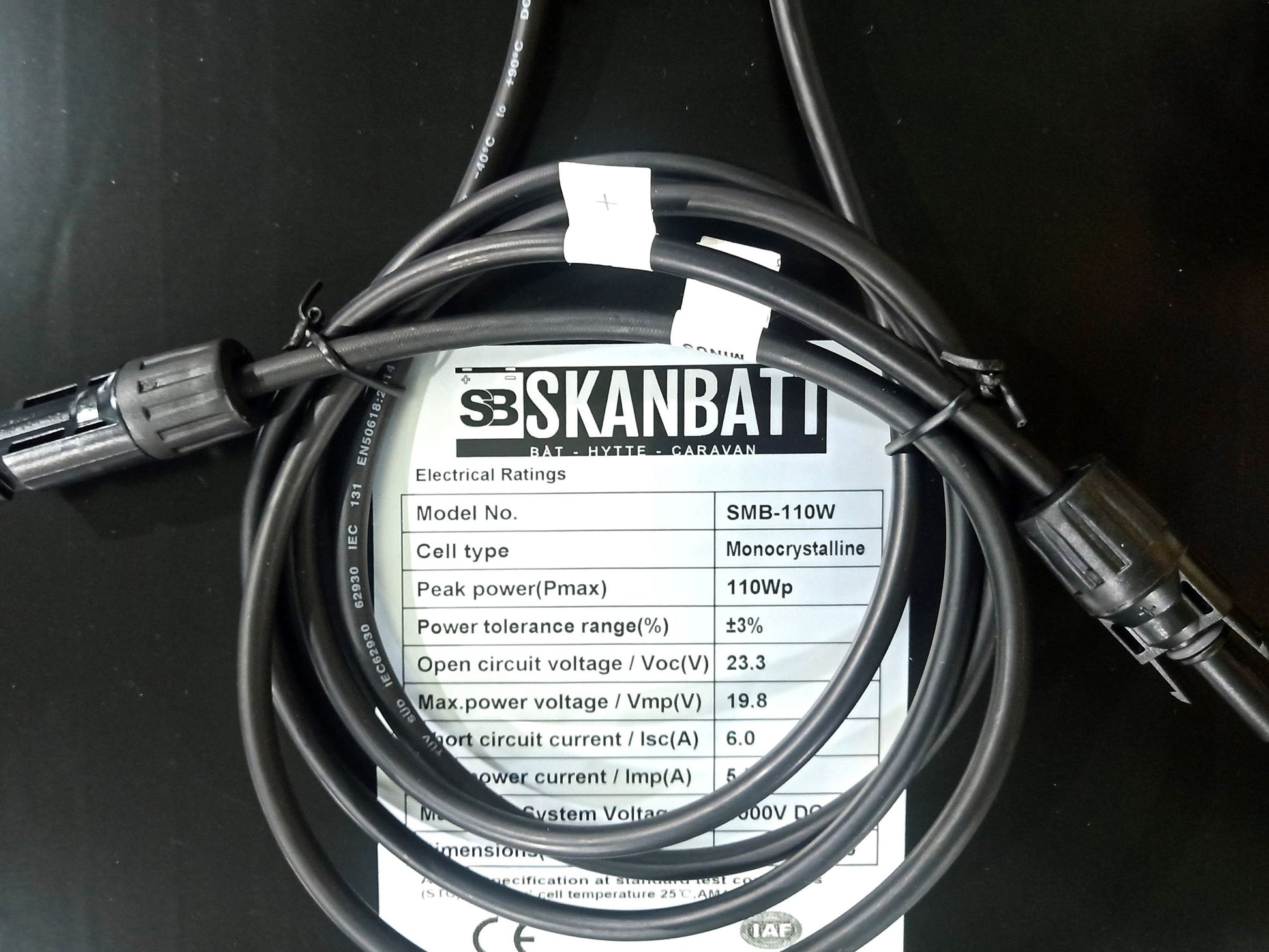 Skanbatt Solcellepanel 110W - All Black - Mono - Perc - 1070X550X30Mm shown in product view image 2